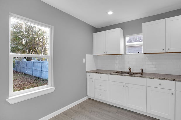 Images Maestro Property Buyers - House Buyers