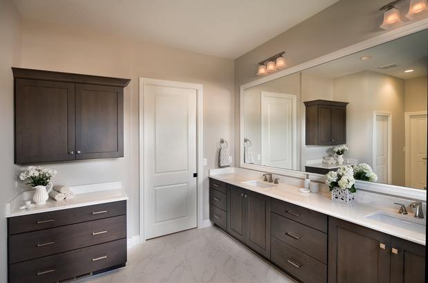 Images Veterans Wholesale Cabinets & Kitchen Cabinets