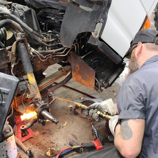 Images Bauer Built Tire & Service