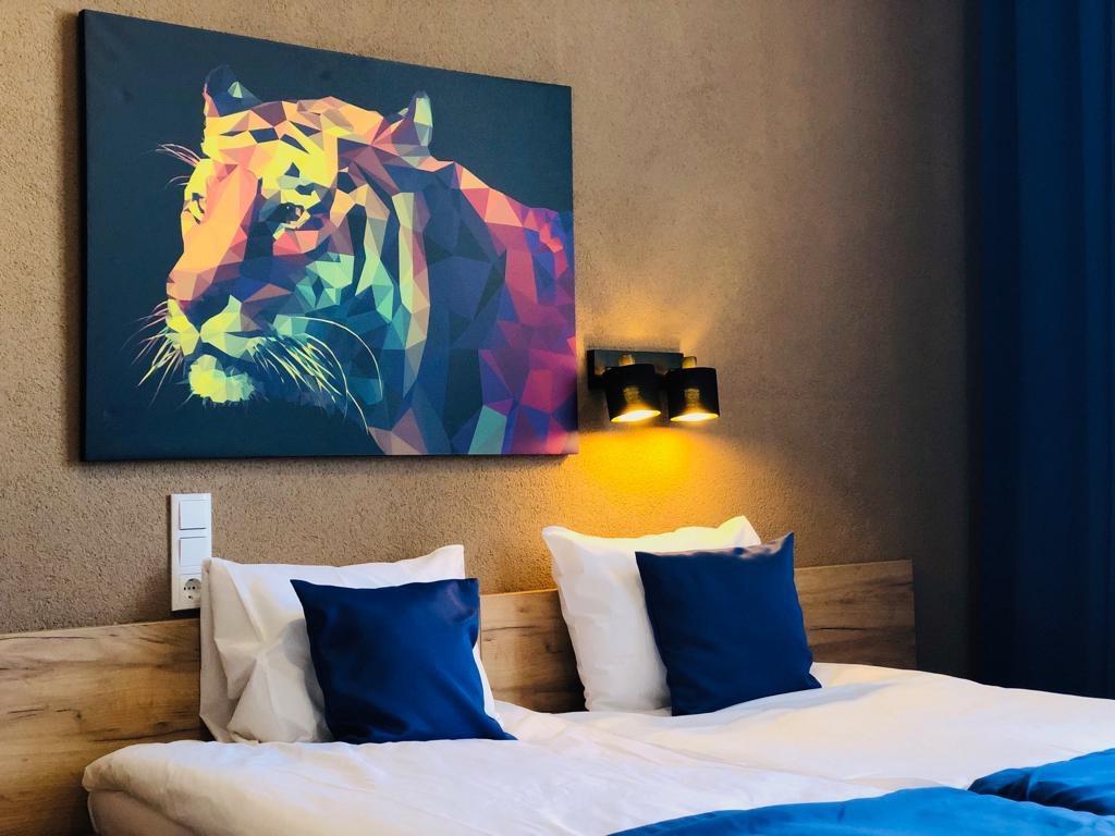 Motel Blue, Uhlandstraße 140/142, 10719 Berlin, Germany in Berlin