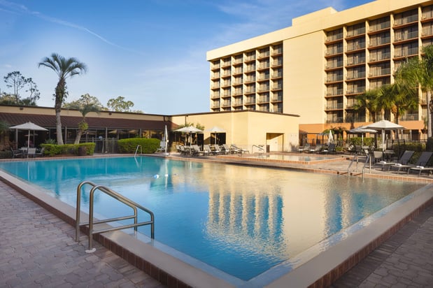 Images Holiday Inn & Suites Orlando SW - Celebration Area by IHG
