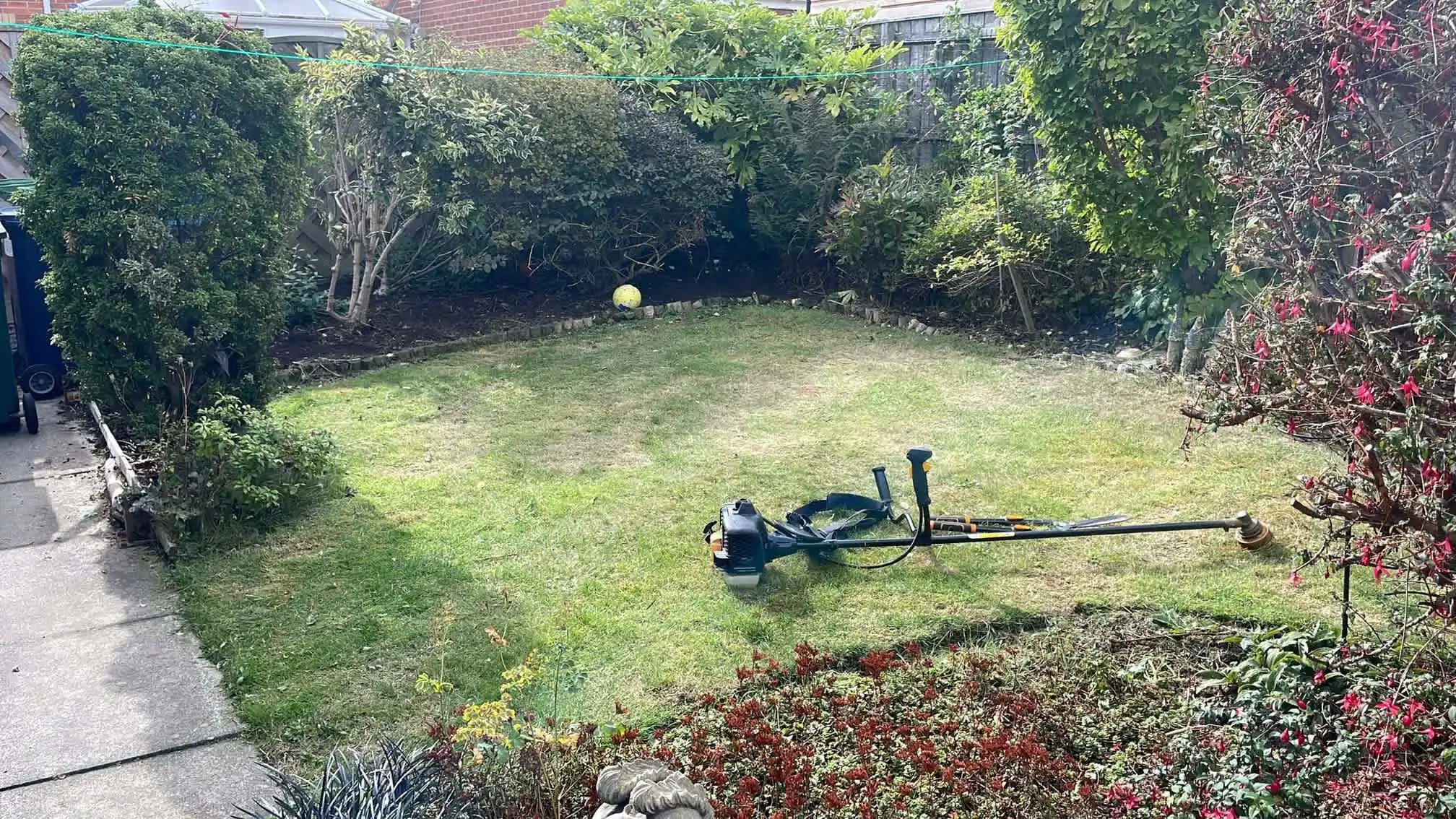 Images PG Garden Maintenance