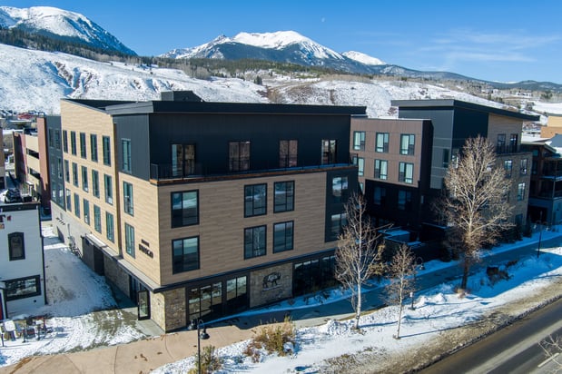 Images Hotel Indigo Silverthorne by IHG