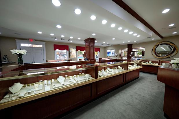 Images LaViano Jewelers