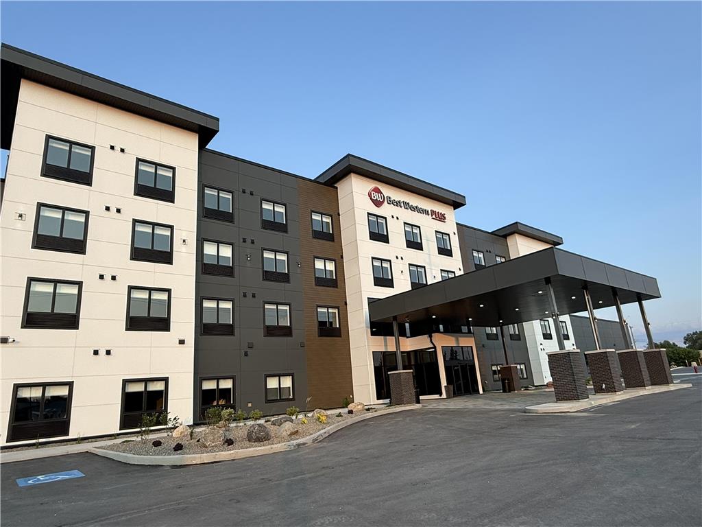 Images Best Western Plus Neepawa Hotel