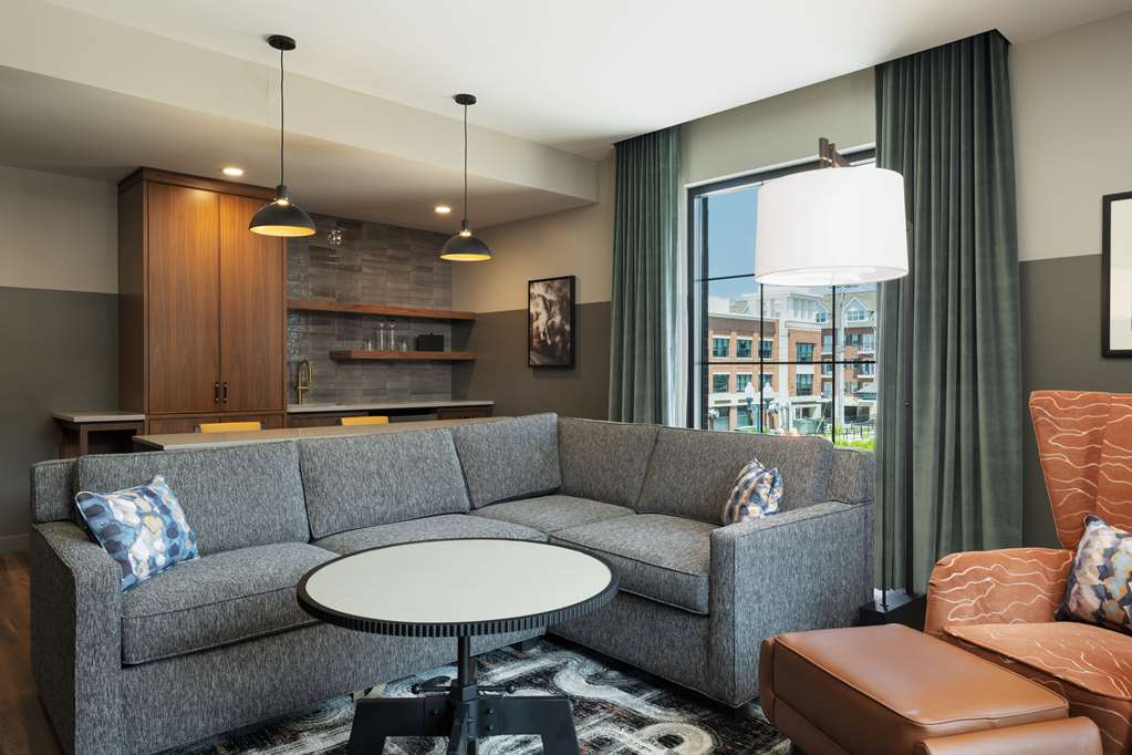 Guest room