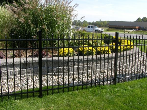 Images Radiance Aluminum Fence, Inc
