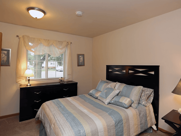 Images Sun Valley Apartments