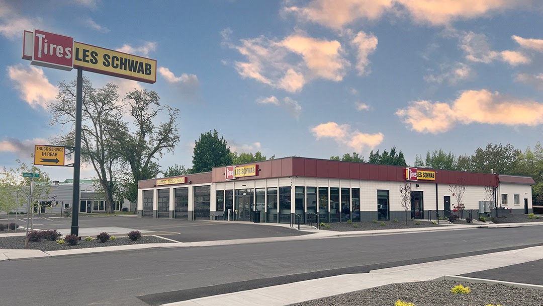 Les Schwab Tire Center