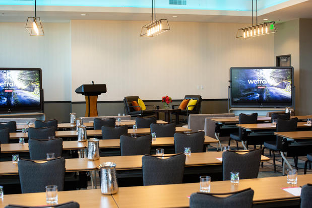 Images Hotel Indigo Seattle Everett Waterfront by IHG