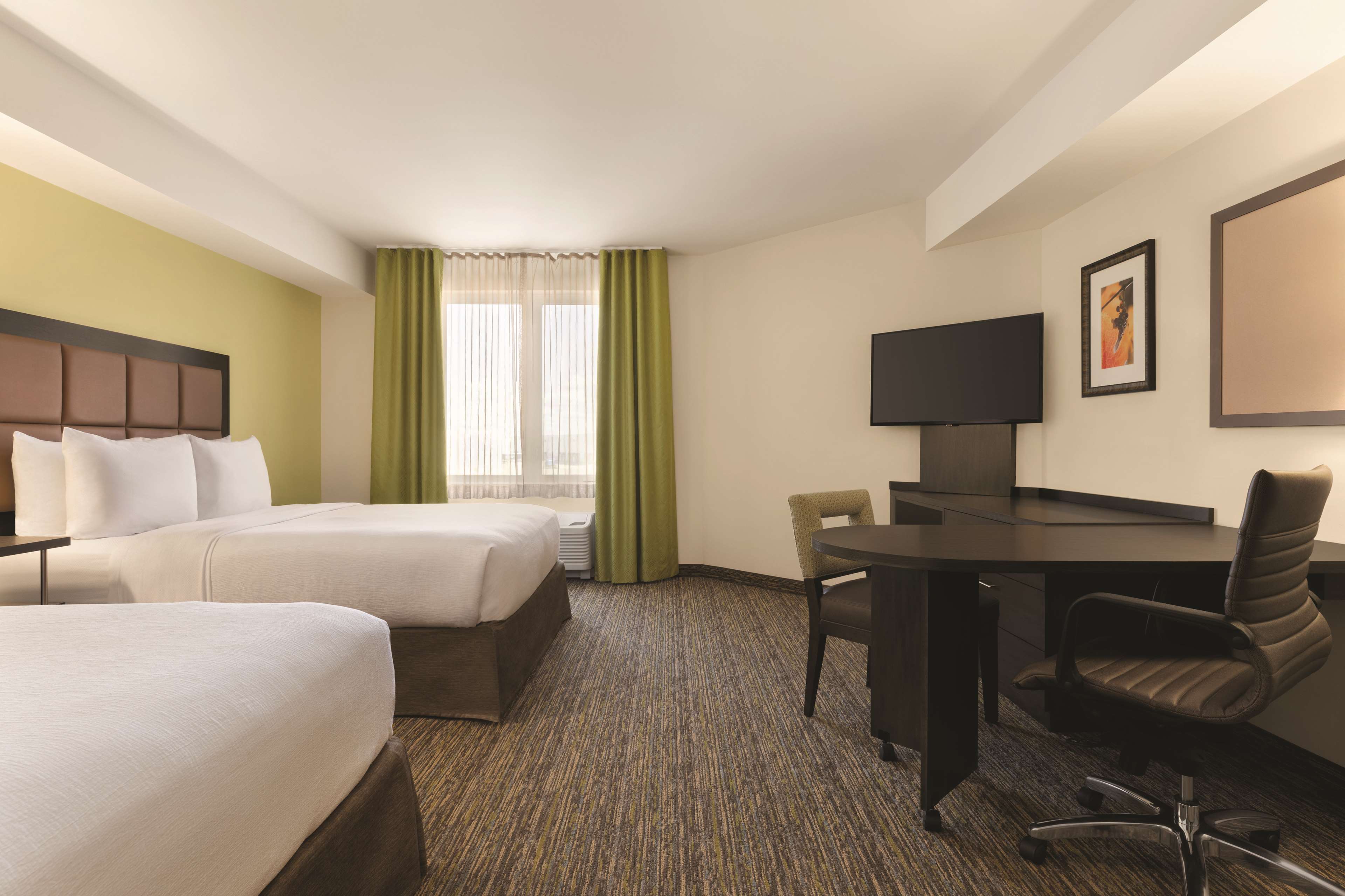 Park Inn by Radisson, Calgary Airport North, AB, Calgary AB | Ourbis