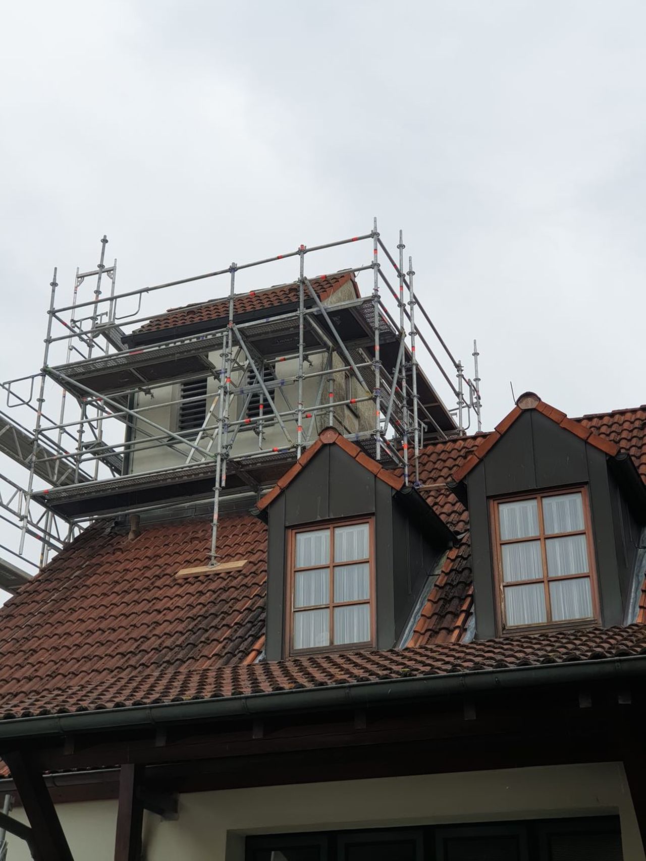 Gerüstbau Strobel GmbH & Co. KG, Im Priel 2 + 4 in Wechingen