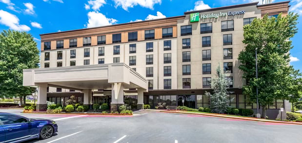 Images Holiday Inn Express Atlanta Galleria-Ballpark Area by IHG