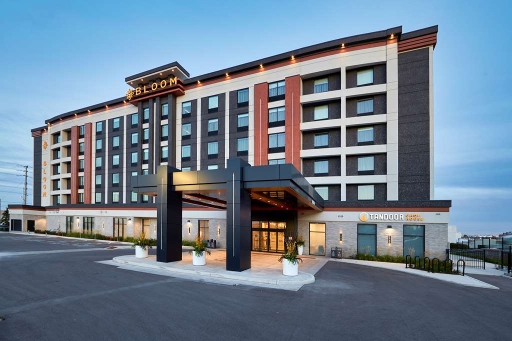 Images Bloom Mississauga, Tapestry Collection by Hilton