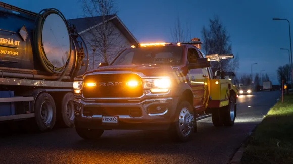 Images Hinausautokeskus - Hinauspalvelu ja Tiepalvelu