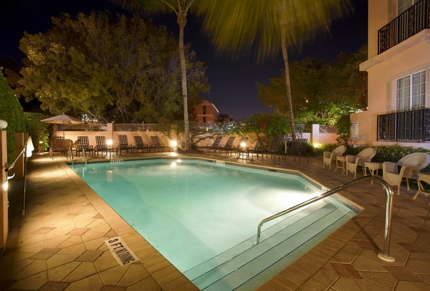Images The Capri Inn