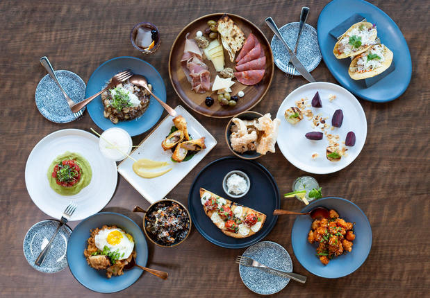 Images Hotel Indigo Gainesville-Celebration Pointe by IHG