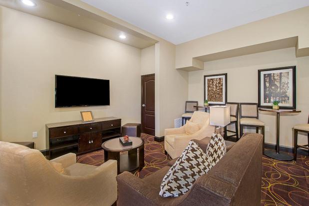 Images Staybridge Suites Longview by IHG