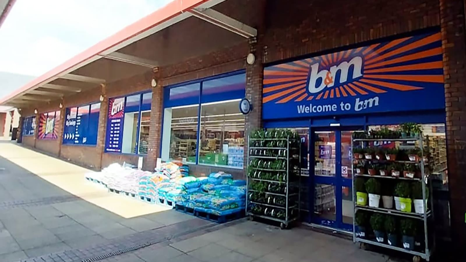 Images B&M Store