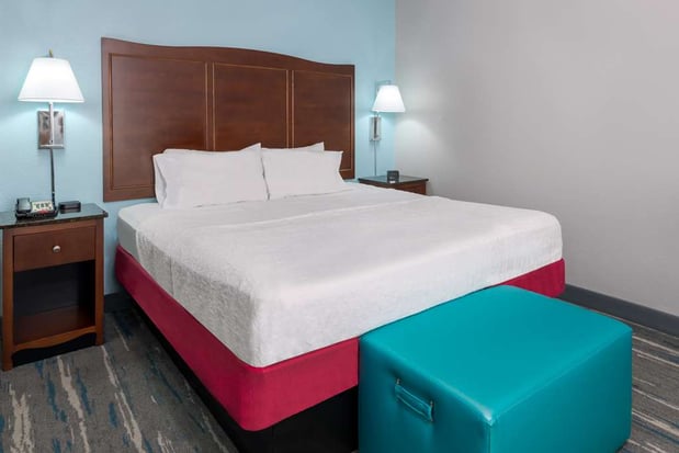 Images Hampton Inn and Suites-Winston-Salem/University Area NC