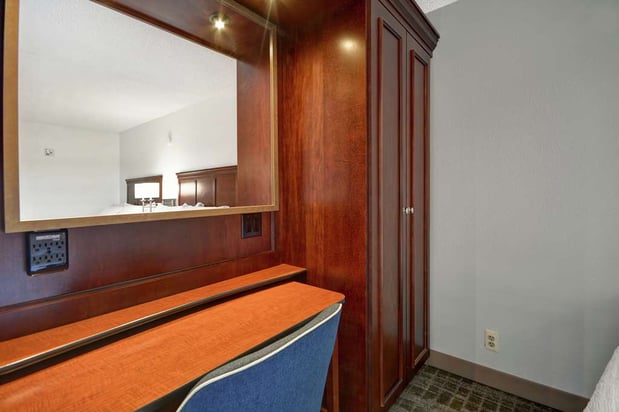Images Hampton Inn Detroit/Madison Heights/South Troy
