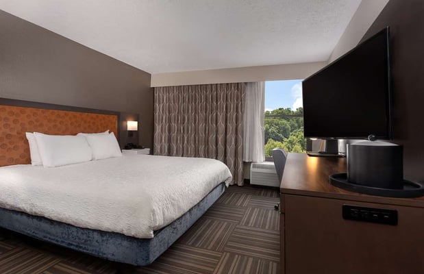 Images Hampton Inn Bristol