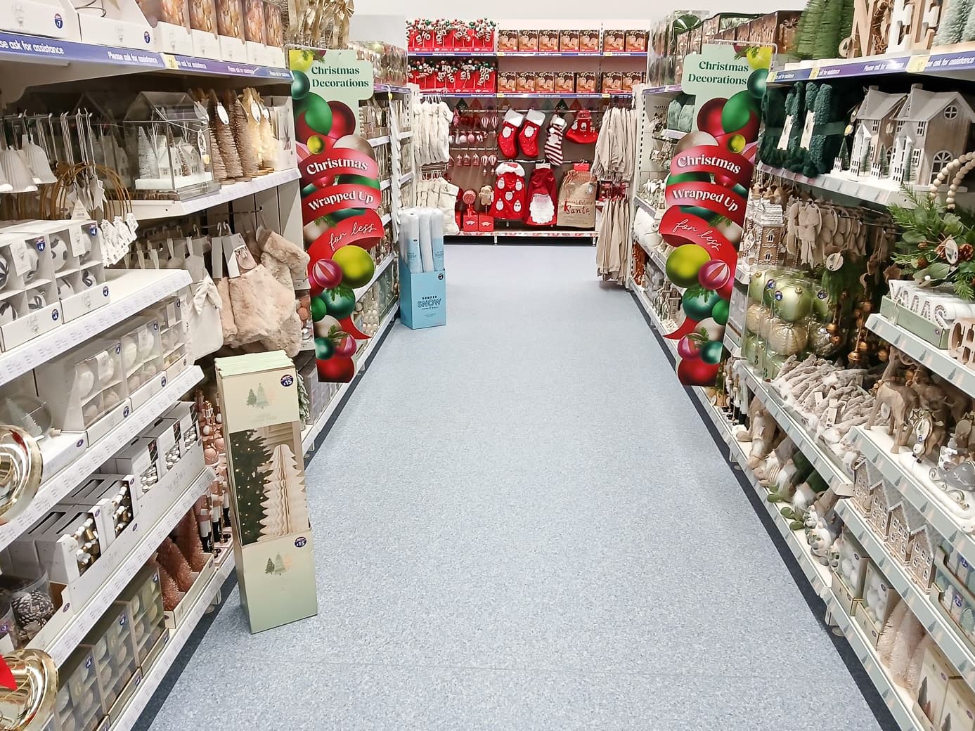 Images B&M Home Store with Garden Centre