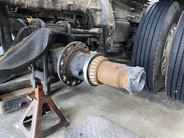 Images Momentum Axle & Spindle Repair