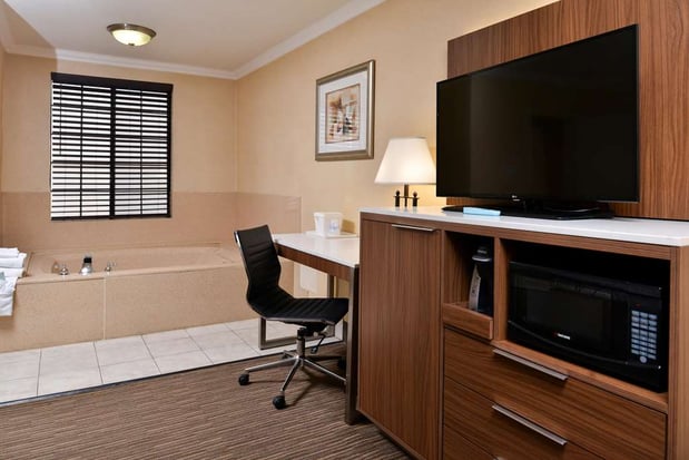Images Best Western Hollywood Plaza Inn Hotel - Hollywood Walk of Fame LA