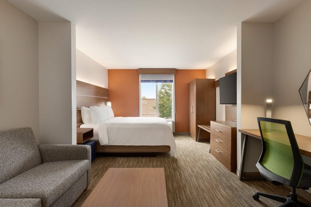 Images Holiday Inn Express & Suites Opelika Auburn by IHG