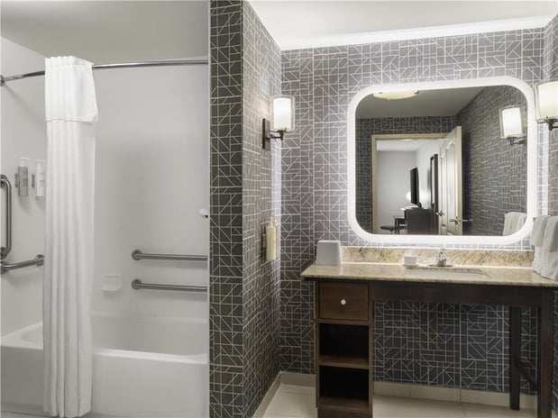 Images Homewood Suites by Hilton Akron Fairlawn, OH