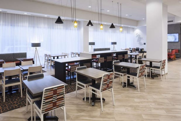 Images Hampton Inn & Suites Phoenix Downtown