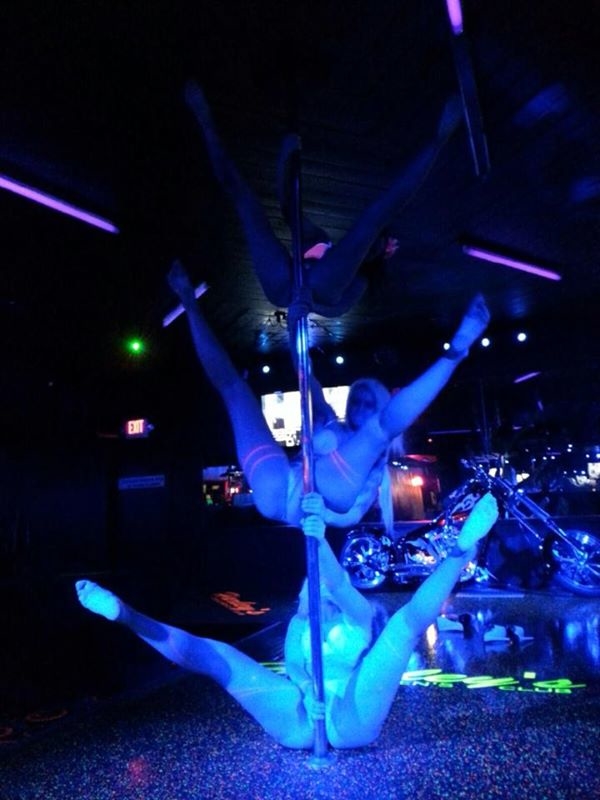 strip club in michigan Watch college guys suck cock