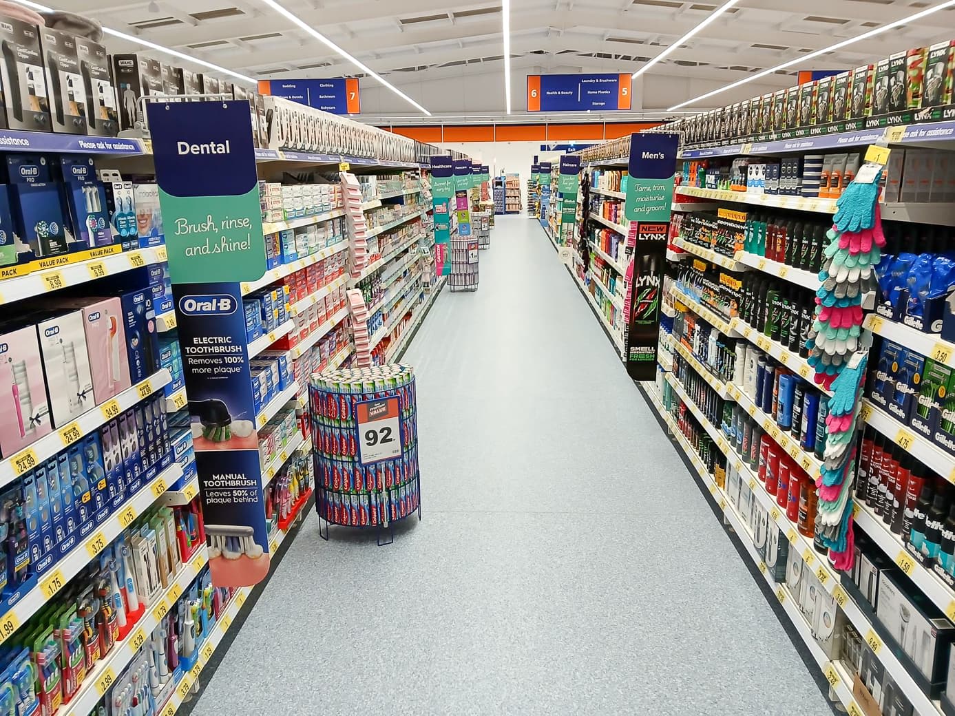 Images B&M Home Store with Garden Centre