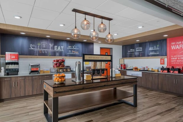 Images Hampton Inn Williams