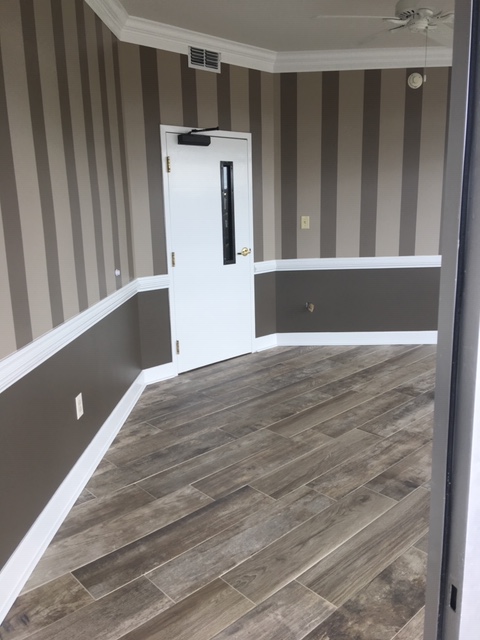 Custom Wallpaper Installation & Painting Image