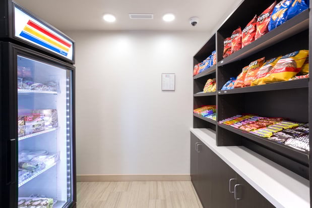 Images Holiday Inn Express & Suites Lincoln I - 80 by IHG