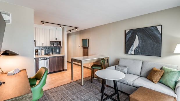 Images Staybridge Suites Dallas Market Ctr Love Field by IHG