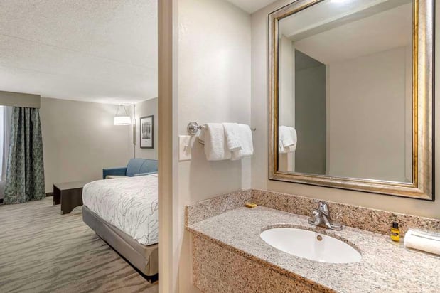 Images Best Western Plus Knoxville Cedar Bluff