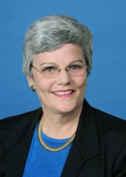 Dr. Eileen Brewer