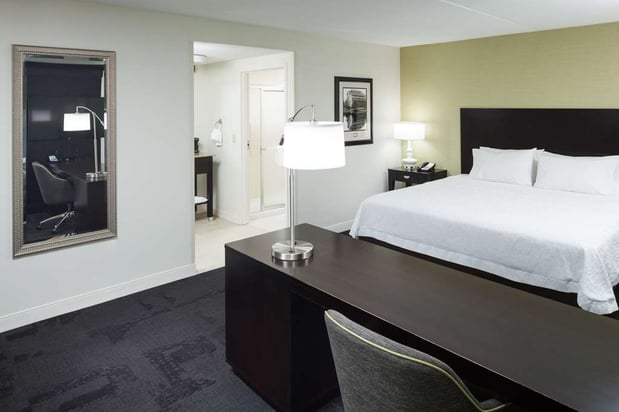 Images Hampton Inn & Suites Gainesville-Downtown