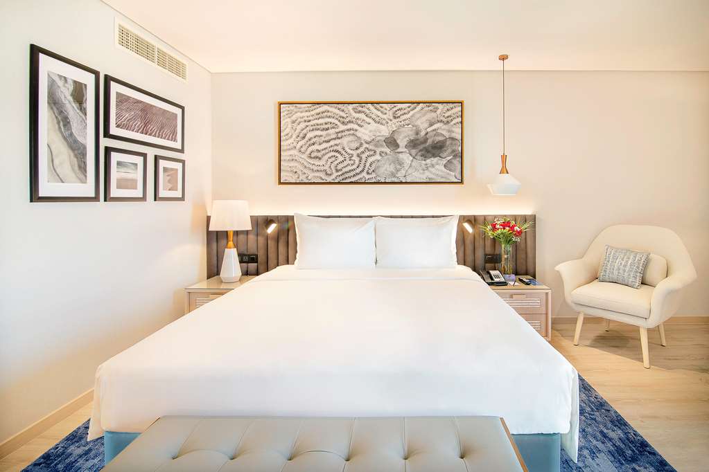 Radisson Blu Hotel & Resort, Abu Dhabi Corniche