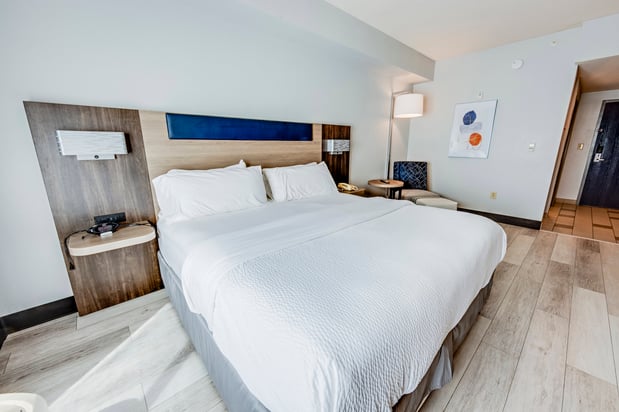 Images Holiday Inn Express & Suites Columbus OSU-Medical Center by IHG