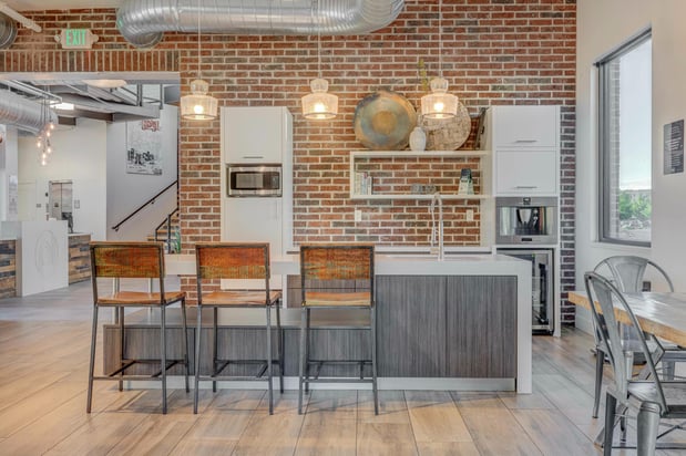 Images Parkway Lofts