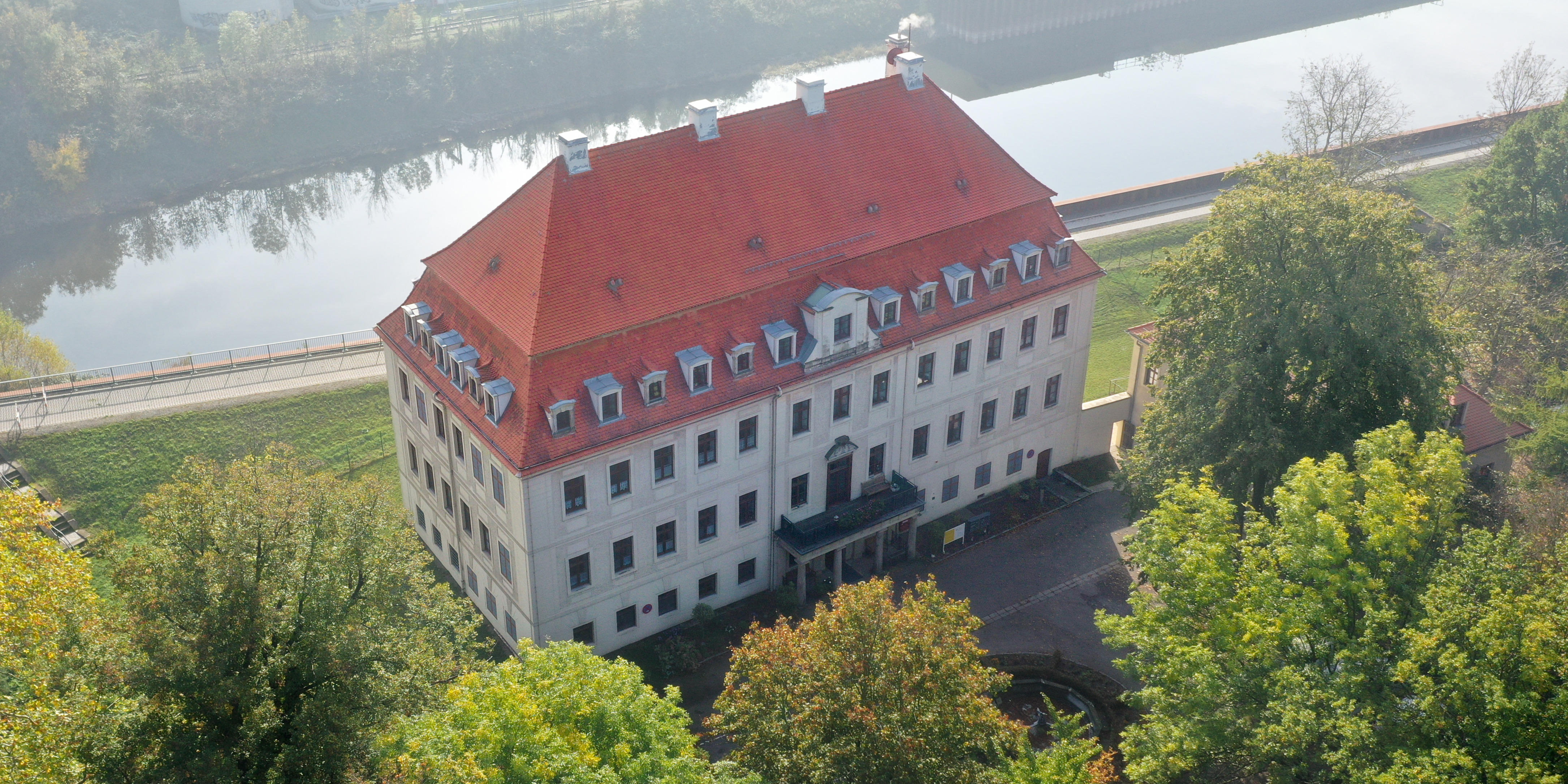 advita Schloss Gröba | Pflegedienst in Riesa | Betreutes Wohnen | Pflege-WG | Tagespflege