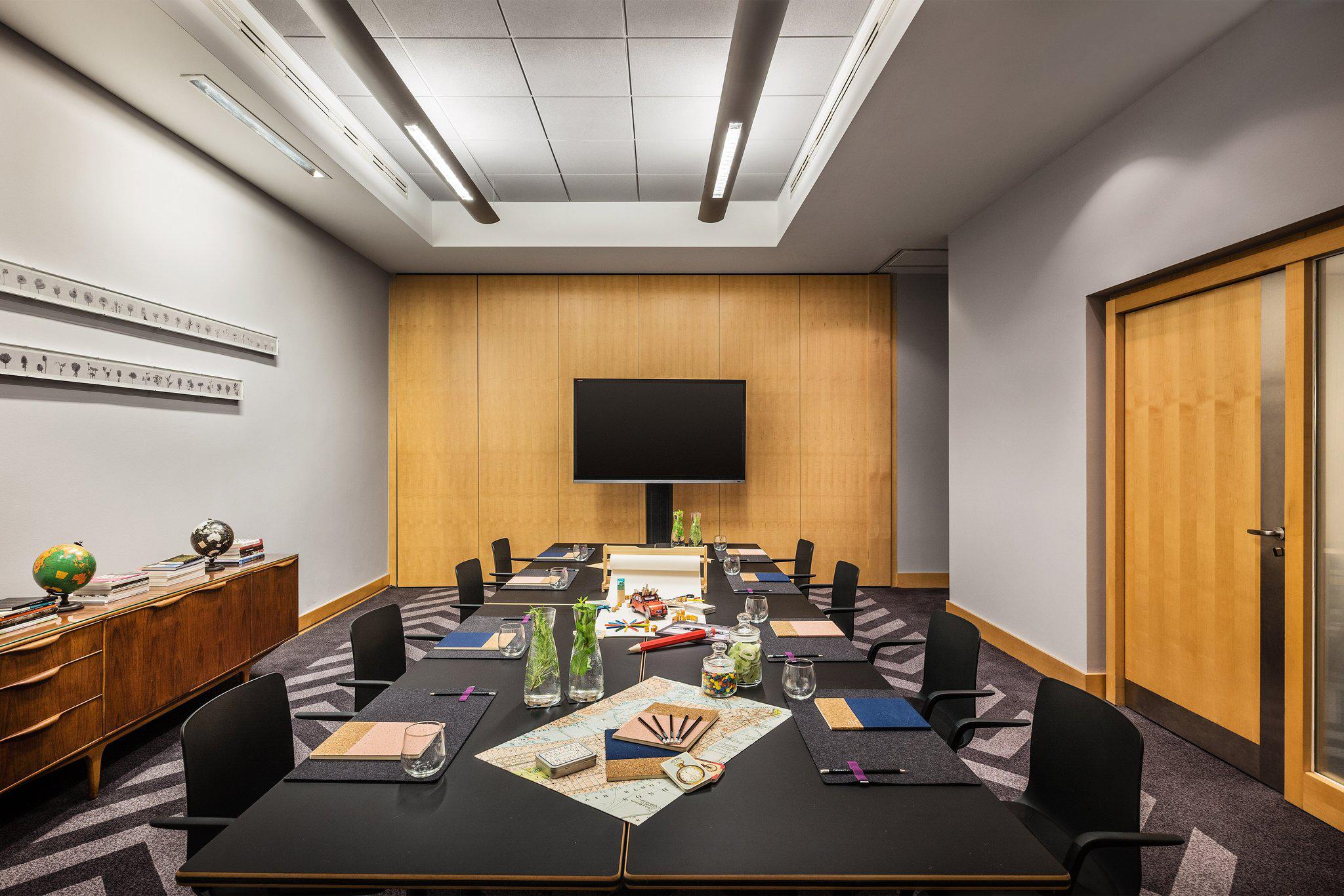 Le Méridien Vienna, Robert-Stolz-Platz 1 in Vienna