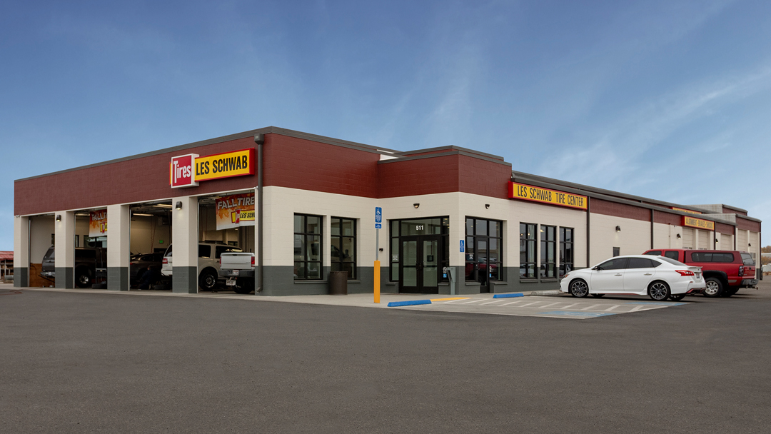 Les Schwab Tire Center