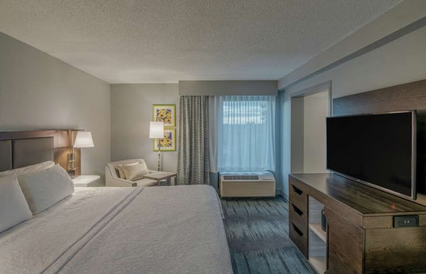 Images Hampton Inn Waldorf