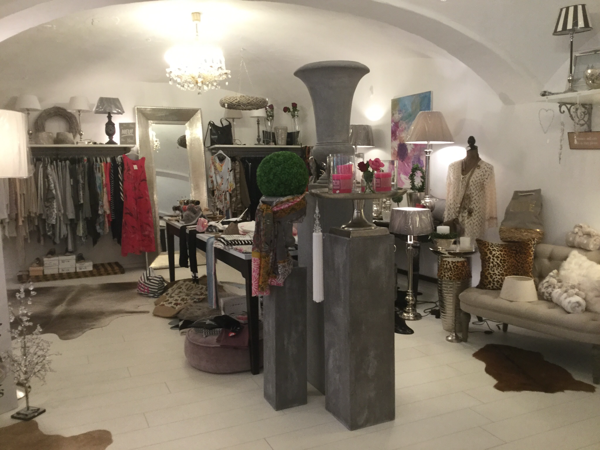 Rosenbogen Margot Heiler, Äußere Salzburger Str. 184 in Stephanskirchen