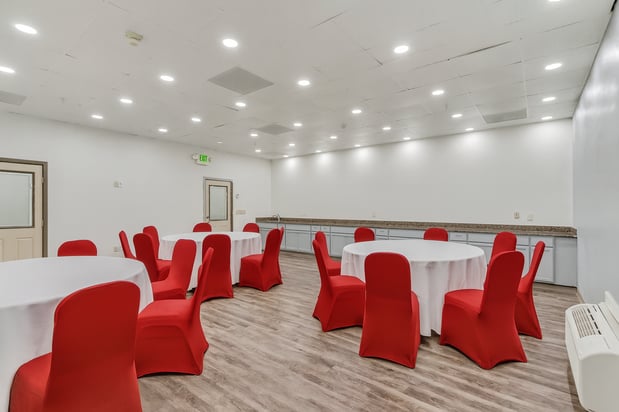 Images Suburban Studios Salt Lake City Airport